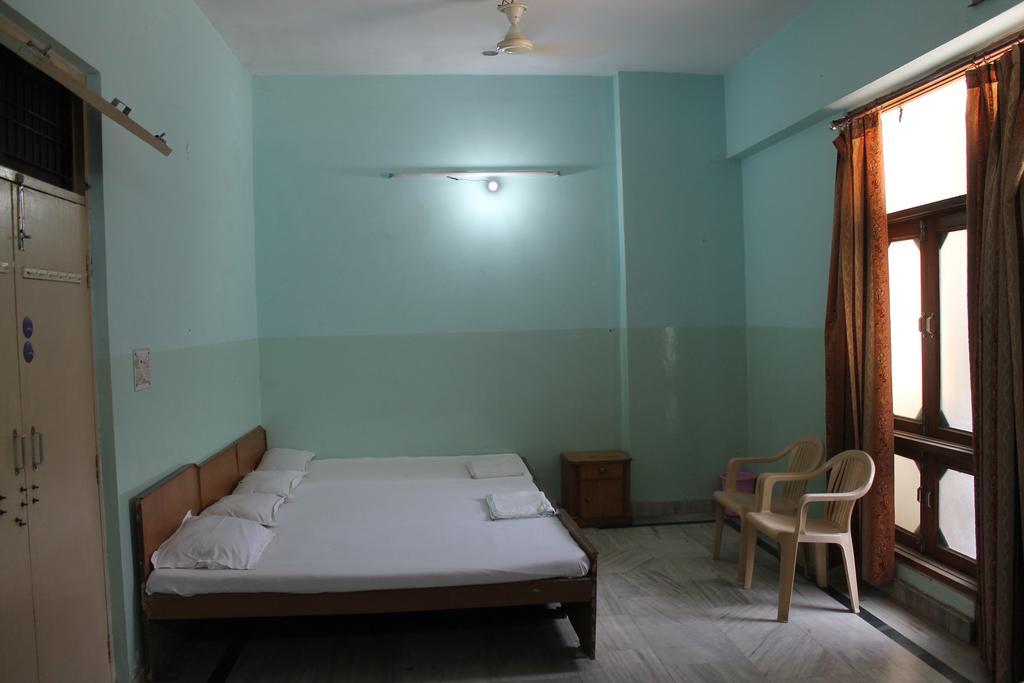 Krishnam Guest House Mathura Dış mekan fotoğraf